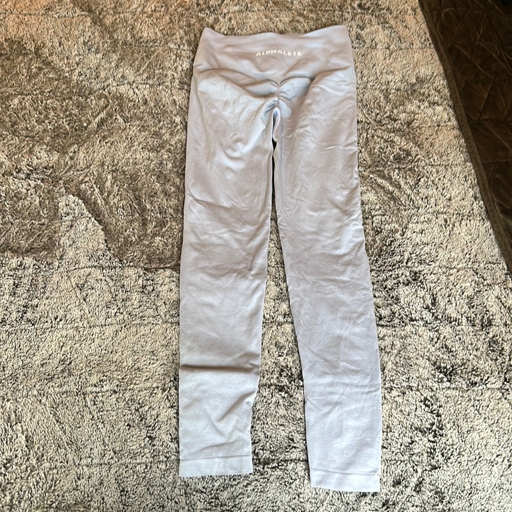 Alphalete amplify leggings
